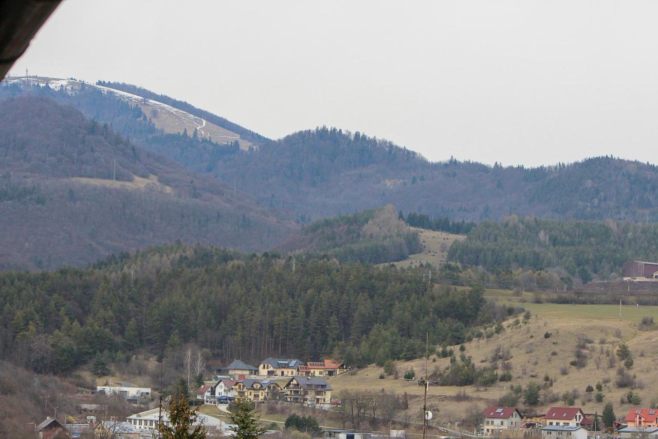 Haskova With 3 Bedrooms * Banska Bystrica