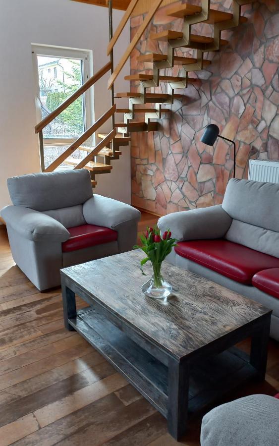 Haskova With 3 Bedrooms Holiday home *